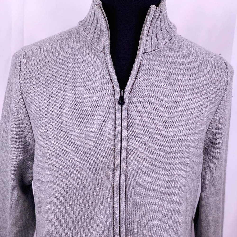 Hugo Boss  Zip Up  Light Gray Sweater Medium